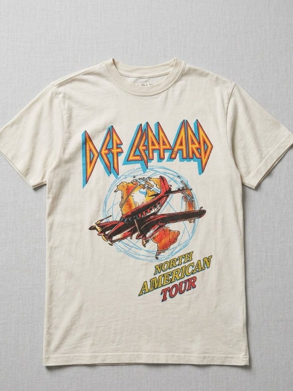 White Graphic North American Tour T-Shirt Def Leppard VTG Mens Medium